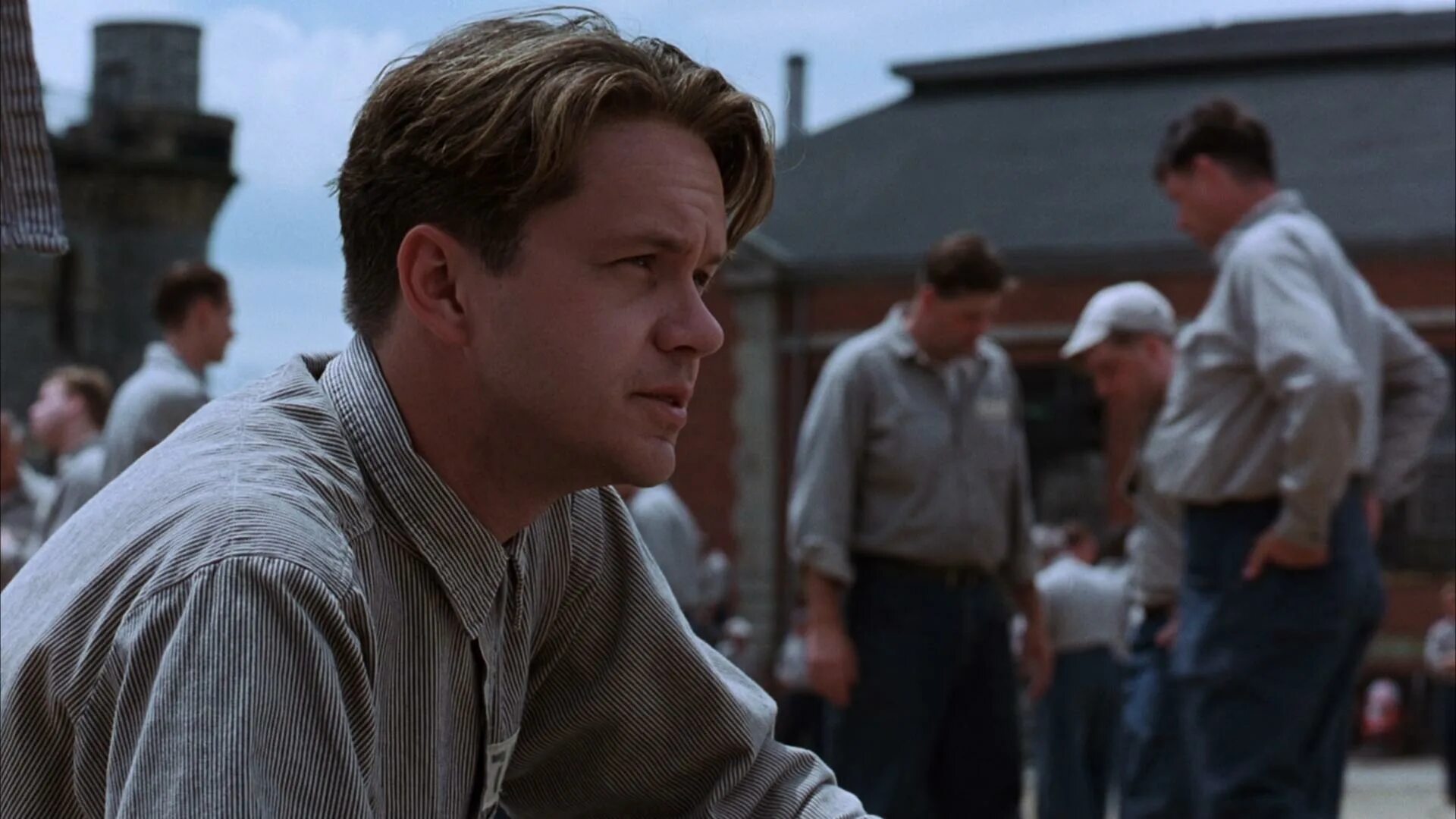 Побег из шоушенка на английском. Побег из Шоушенка - the Shawshank Redemption (1994). Энди Дюфрейн. Побег из Шоушенка Энди Дюфрейн.