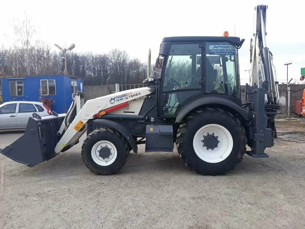 "экскаватор-погрузчик umg tlb 825-rm". экскаватор погрузчик 825. трактор терекс 825 tlb. Tlb 825-rm экскаватор-погрузчик. Tlb 825-rm экскаватор-погрузчик.