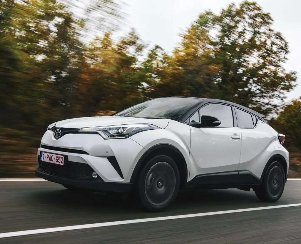 Hr 2016. Toyota c-hr 2016. тойота chr 2016. toyota c-hr ngx10(50). кроссоверы тойота crh.