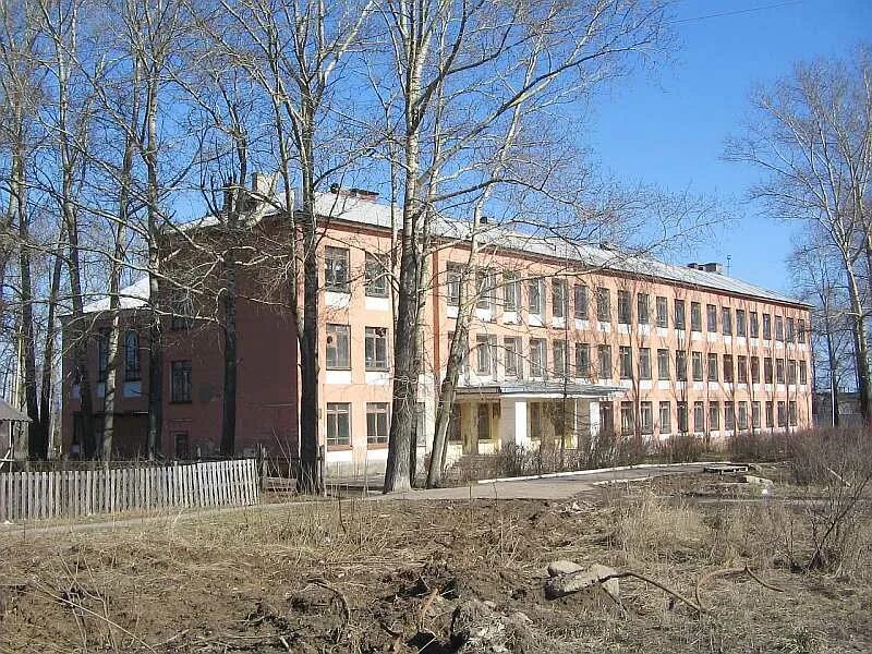 Школа 27 вологда. Школа 19 вологда в каком районе. Школа 27 вологда. Чехова 19 вологда. Школа 27 череповец.
