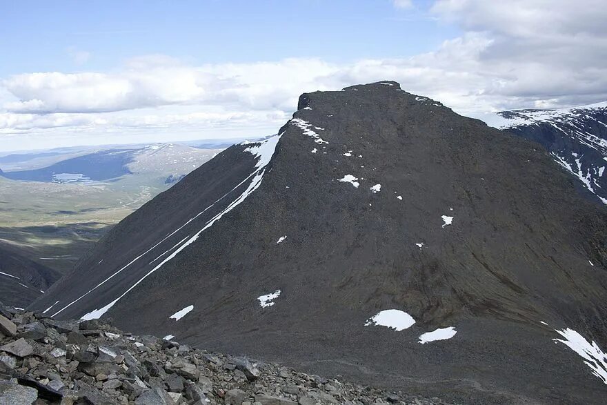 Самая высокая точка скандинавских гор. Гора Кебнекайсе в Швеции. Вершина Кебнекайсе. Гора Халтиа Финляндия. Гора Кебнекайсе в Швеции фото.