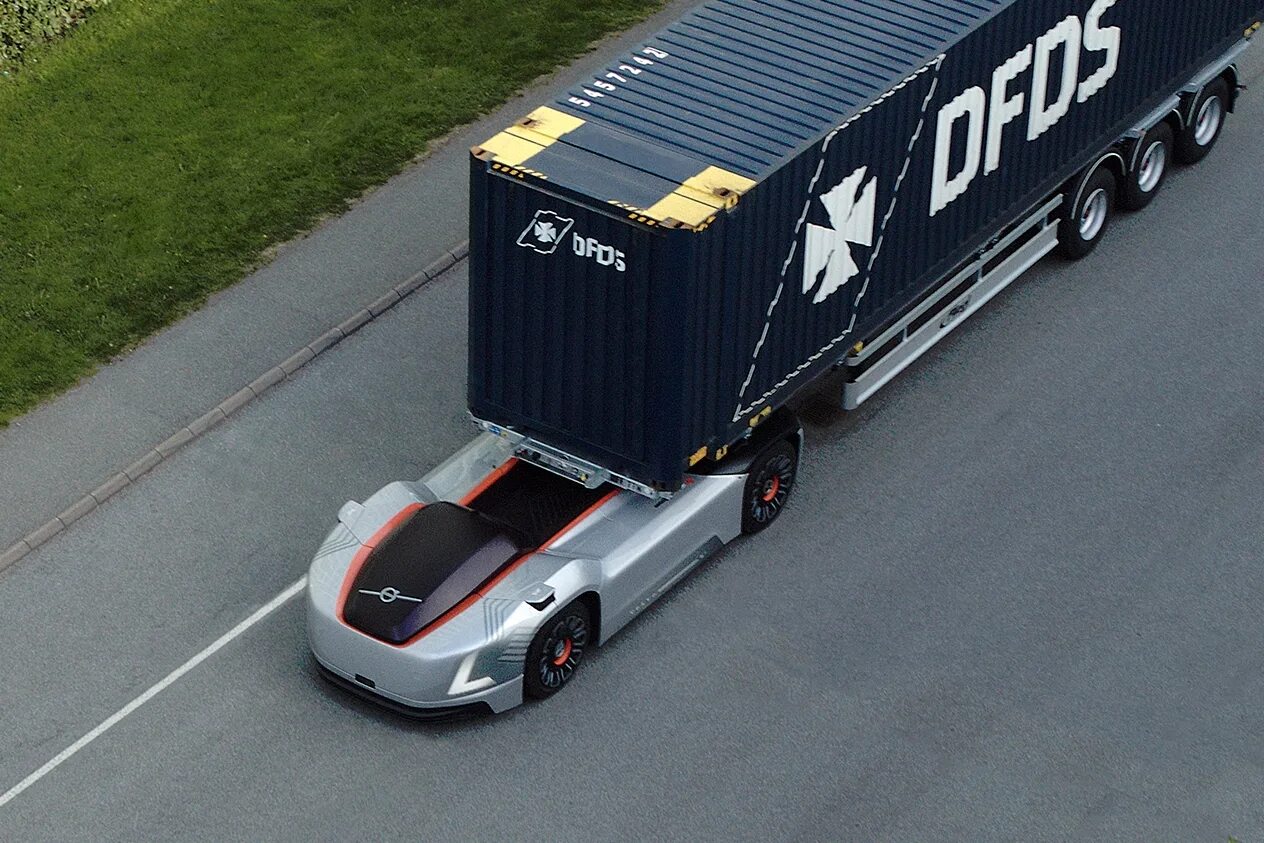 Тягач без водителя. Volvo vera truck. беспилотный грузовик вольво. беспилотный тягач volvo. volvo trucks и dfds.