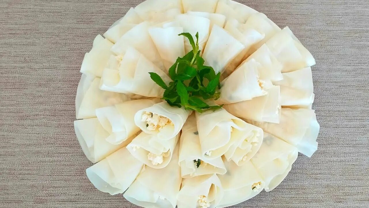 Что приготовить из сулугуни быстро