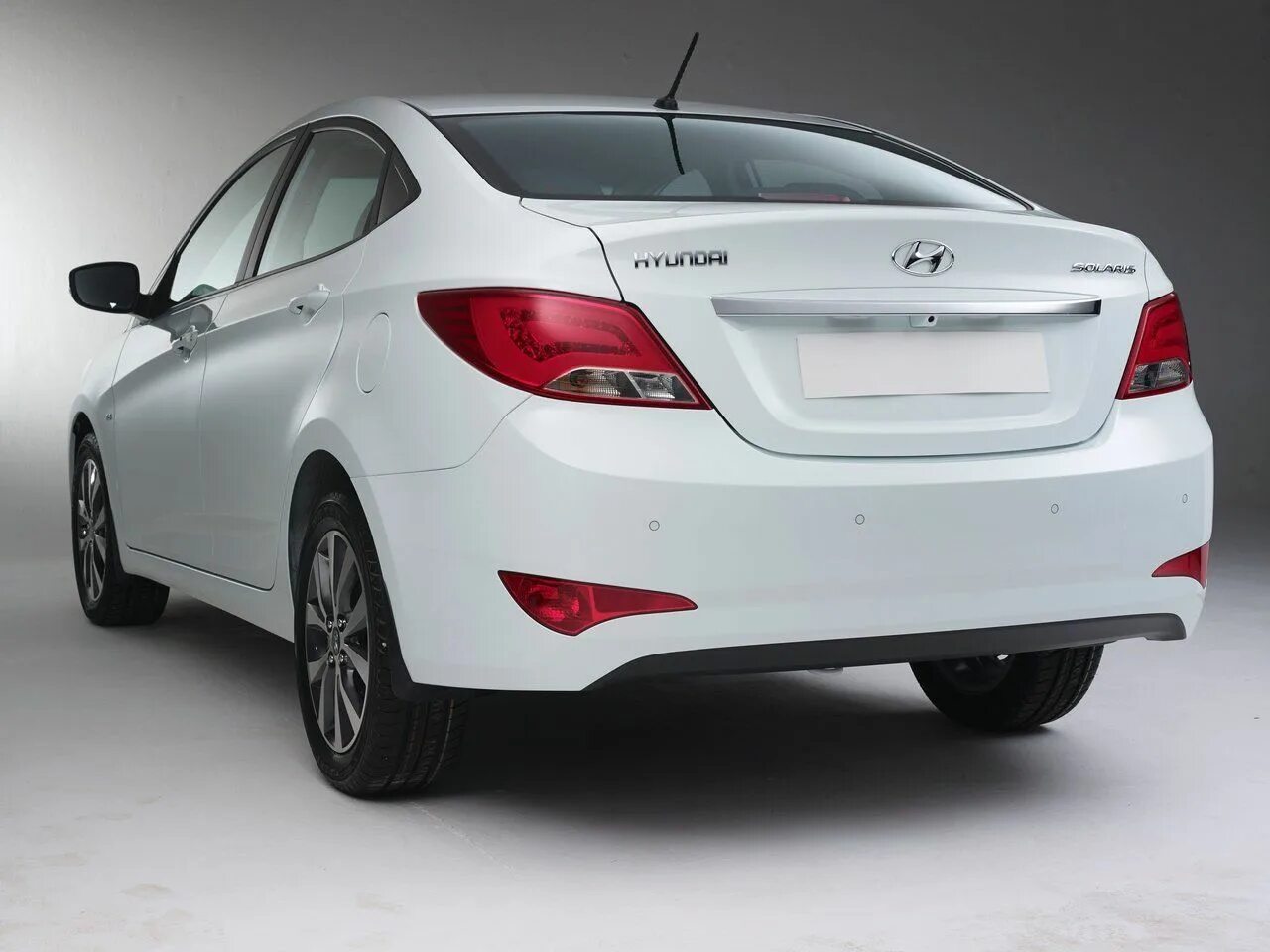 Hyundai solaris марка модель. Hyundai solaris 2014. хендай солярис 2014 седан. hyundai solaris 2015. hyundai solaris 2015 седан.