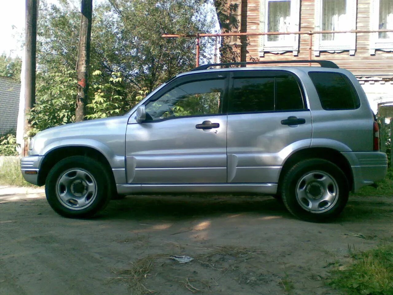 Suzuki grand vitara 2000 год. Suzuki Grand Vitara 2000. Сузуки Гранд Витара 2000г. Suzuki Grand Vitara 2000г. Сузуки Гранд Витара 2000 года.