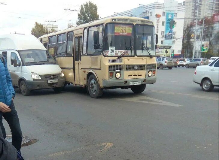 Остановка спортивная уфа. Остановка спортивная Уфа проспект октября. Остановка Тужиловка Уфа. Остановка Тужиловка фото. Остановка спортивная на проспекте октября в сторону Черниковки.