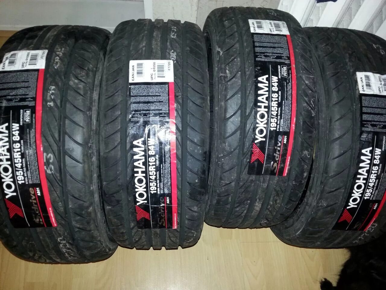 Купить шины йокогама 16. Yokohama s Drive 195/45 r16. 195-50-16 Yokohama s Drive. Йокогама с драйв 195/45/16. Yokohama s306 195/60 r14.