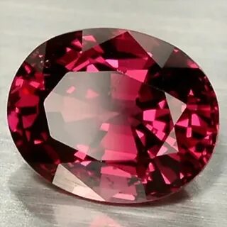 Какой драгоценный камень красный