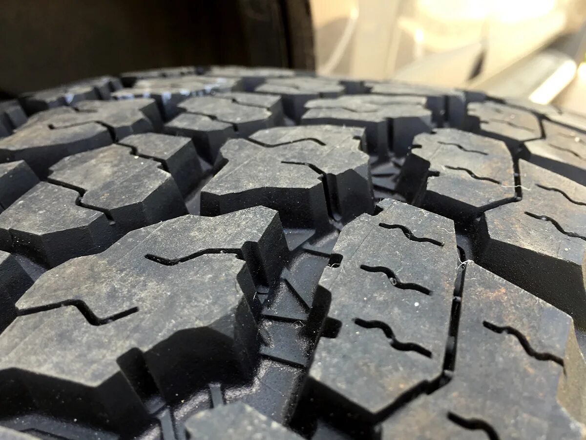 Шины adventure. Goodyear Wrangler all-Terrain. Goodyear Wrangler all-Terrain Adventure. Goodyear Wrangler all-Terrain Adventure Kevlar. Goodyear Wrangler all-Terrain Adventure with Kevlar.