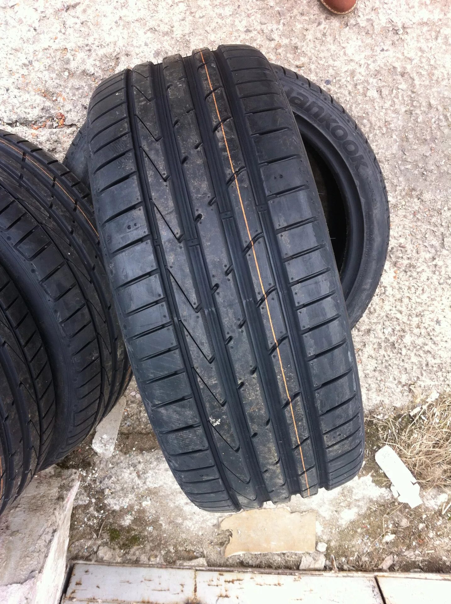 Ханкук вентус с1. Hankook Ventus s1 evo2. Ханкук Вентус s1 EVO 2. Hankook k117 Ventus s1 evo2. Hankook s1 EVO.