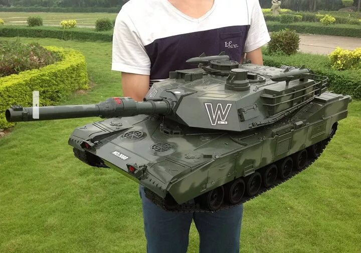 Танк игрушка стреляет пульками. Танк global bros ру 1:20 т-90 yh4101b-7-8. Включи управляемые танки управляемые. Включи управляемые танки управляемые. Радиоуправляемый вездеход hariot.