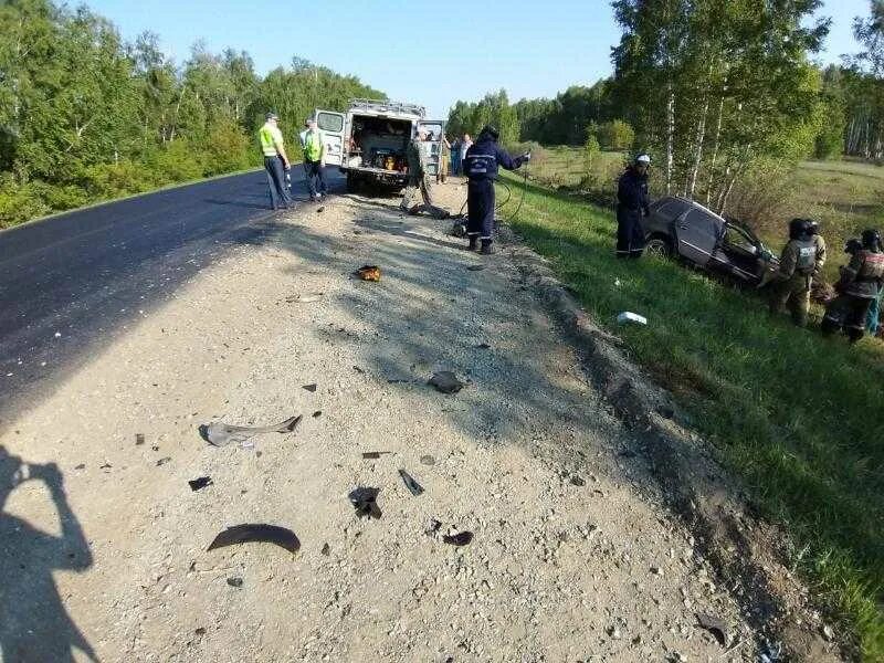Дтп в троицке. Дтп троицк челябинская. Дтп троицк челябинская. Дтп в троицке. Аварии 2019 года 28 октября ваз 2110.