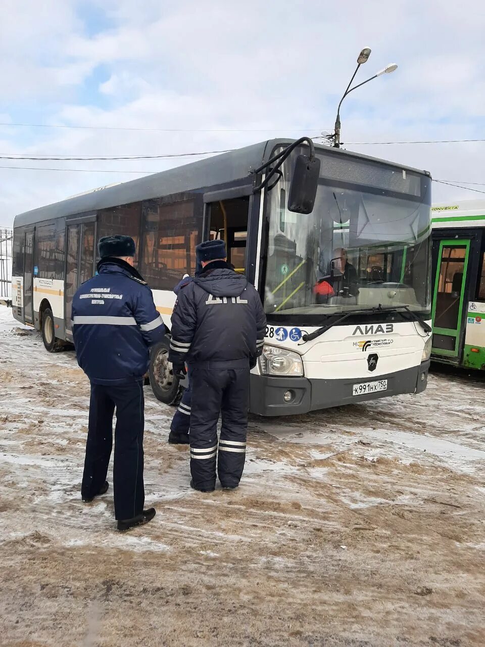 Состояние общественного транспорта. Автобус. Автобусная станция. Городской автобус. Автобусы Подмосковья.