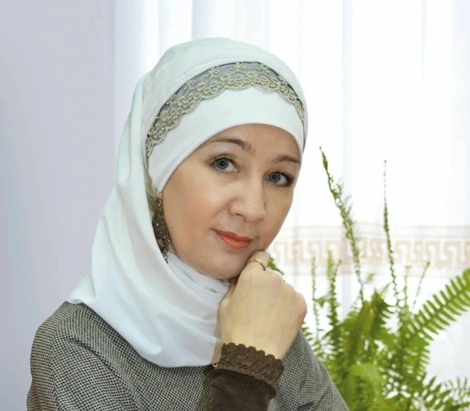 Айгөл әхмәтгалиева. Әхмәтгалиева ак читек. Айгуль ахметгалиева писательница. Туташ романы. Айгөл әхмәтгалиева.