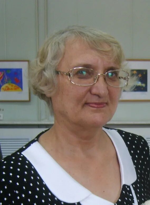 Михайловна а м. Людмила михайловна педагог. солянина лариса михайловна учитель. князева людмила михайловна учитель. кулакова людмила михайловна преподаватель.