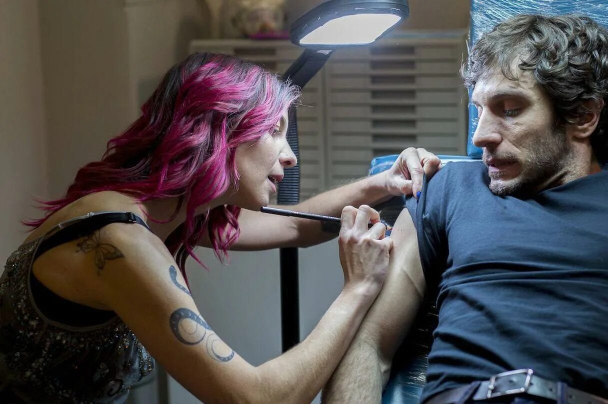 Я люблю тебя дебил. Я люблю тебя придурок. Да я люблю тебя мем. Я люблю тебя, придурок (2020). Я люблю тебя придурок.