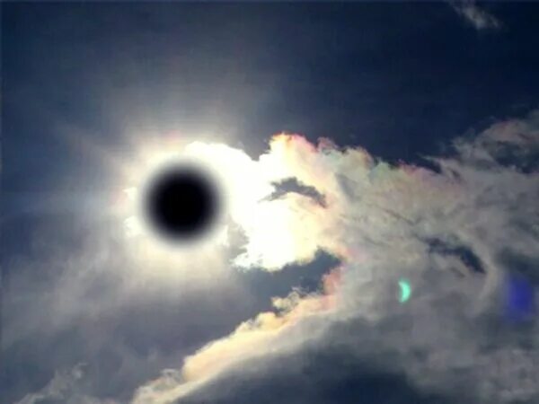Где можно будет увидеть затмение 8 апреля. Затмение солнца. Следующее солнечное затмение. Солнечное затмение 2022. Солнечное затмение на Луне.