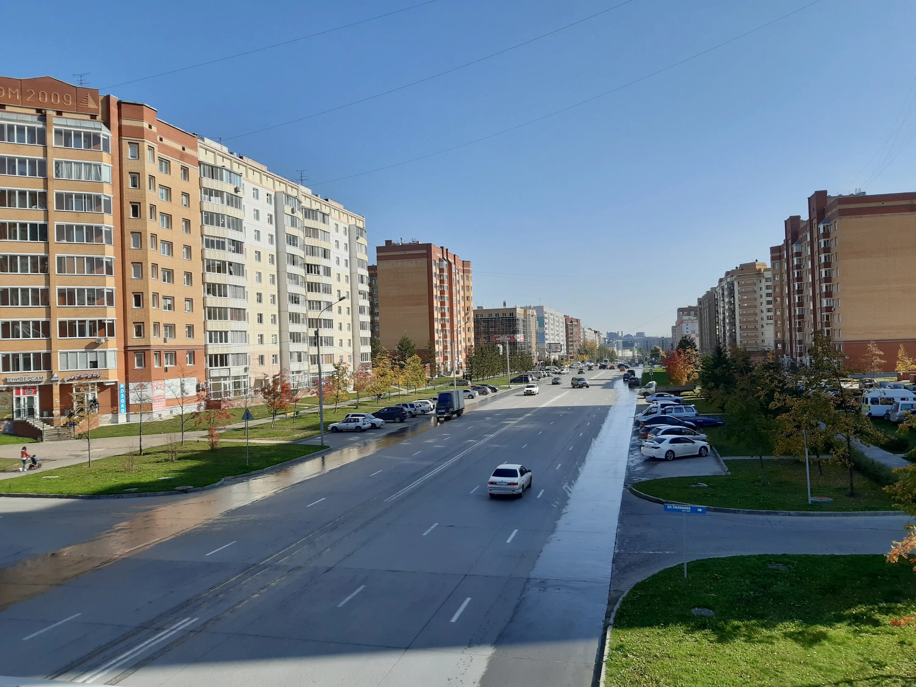 Улица гребенщикова новосибирск. Микрорайон родники новосибирск. Новосибирск 6 микрорайон родники. Микрорайон родники новосибирск. Мкр родники новосибирск.