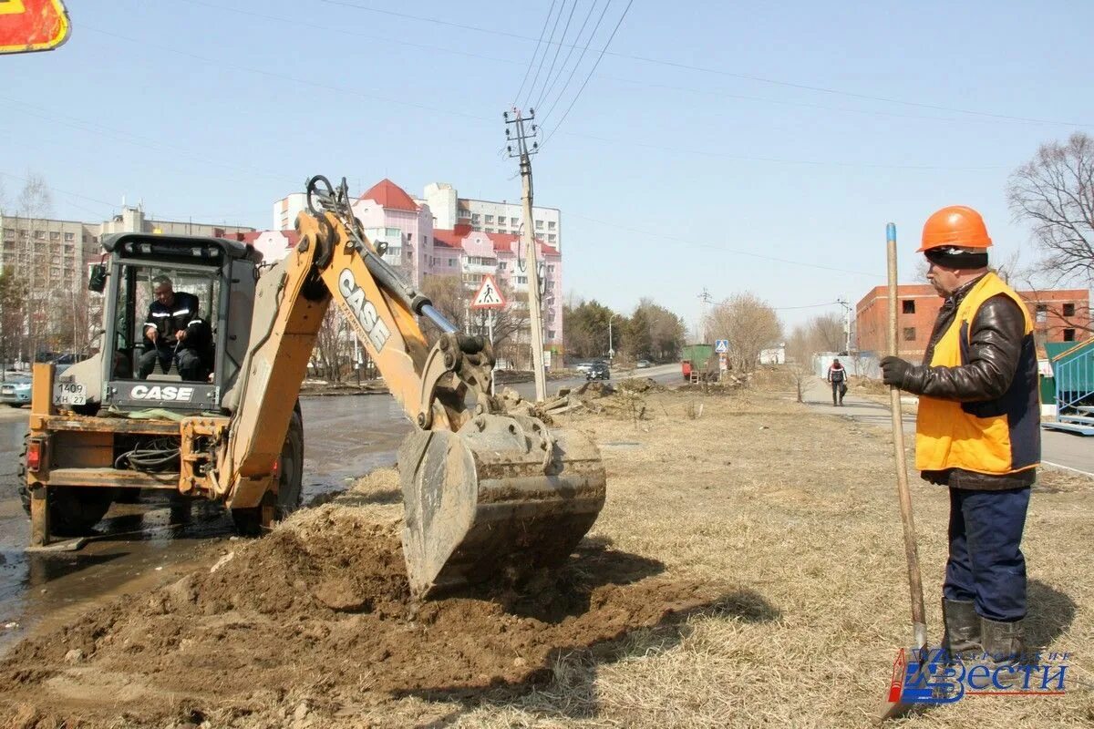 Дорожные работы. Дорожный рабочий. Ремонт улицы. Дорремстрой.