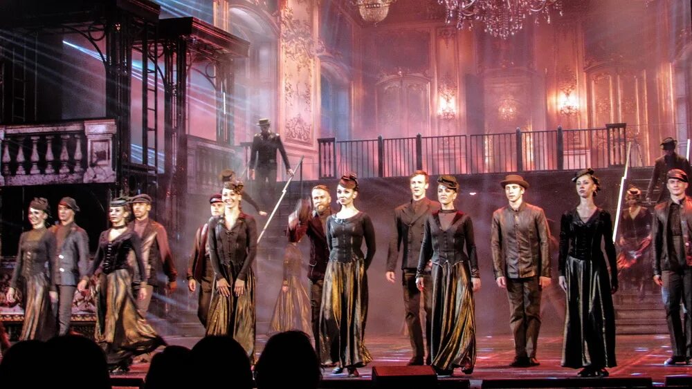 оперетта баядера саратов. анна каренина мюзикл дмитрий ермак. московский театр оперетты анна каренина. московский театр оперетты мюзикл «анна каренина». театр оперетты ли.