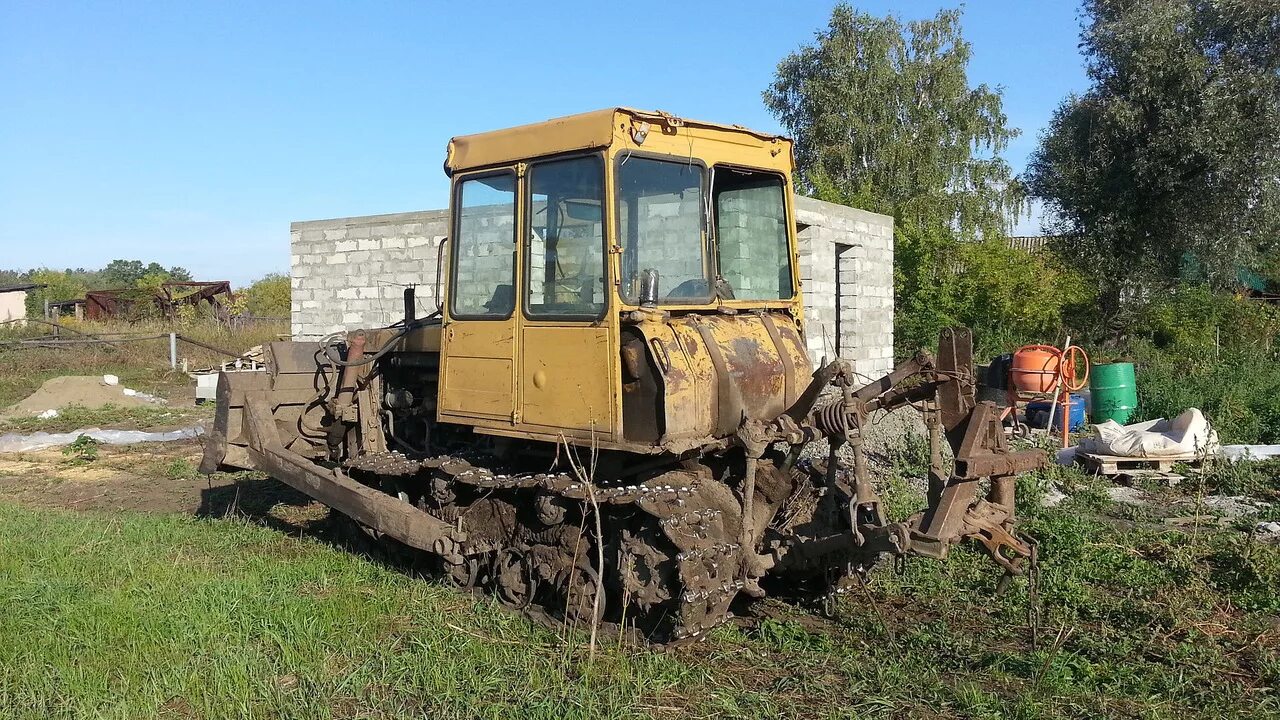 П б 90. ДТ-75 трактор. Трактор ДТ-75 Казахстан. Трактор ДТ 75 казахстанец. Трактор ДТ 75 Павлодарский.