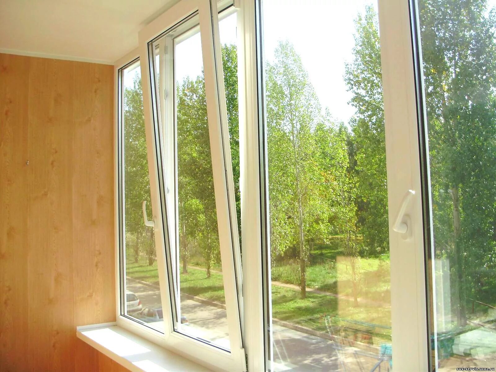 Мытищи балконы. Застеклить балкон саров. Балконов мытищи. Балконов мытищи. Алюминиевый балкон.