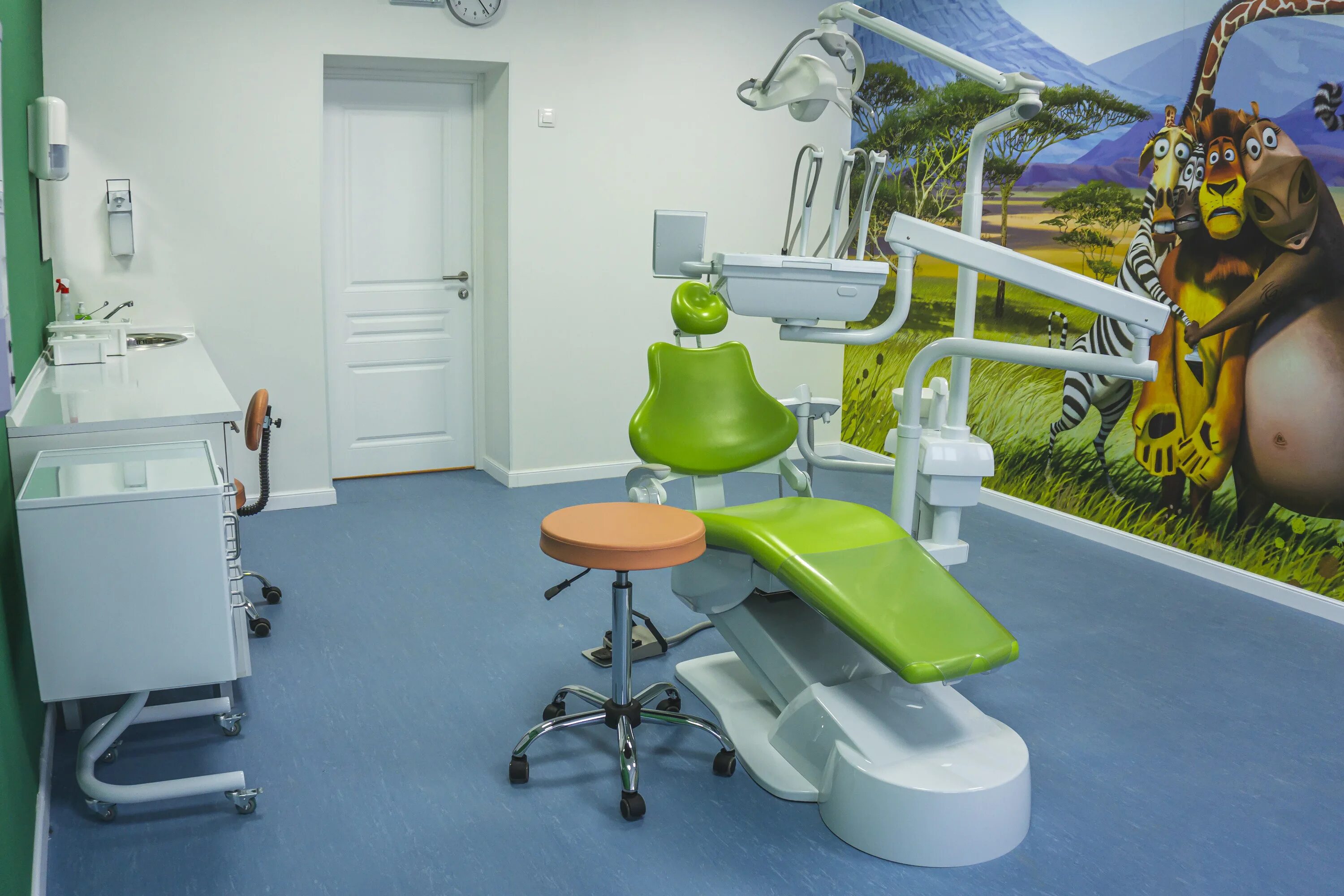 стоматология на мельничной тюмень. детская стоматология тюмень холодильная. детская стоматология тюмень. детские зубные тюмень. юнидент стоматология тюмень.