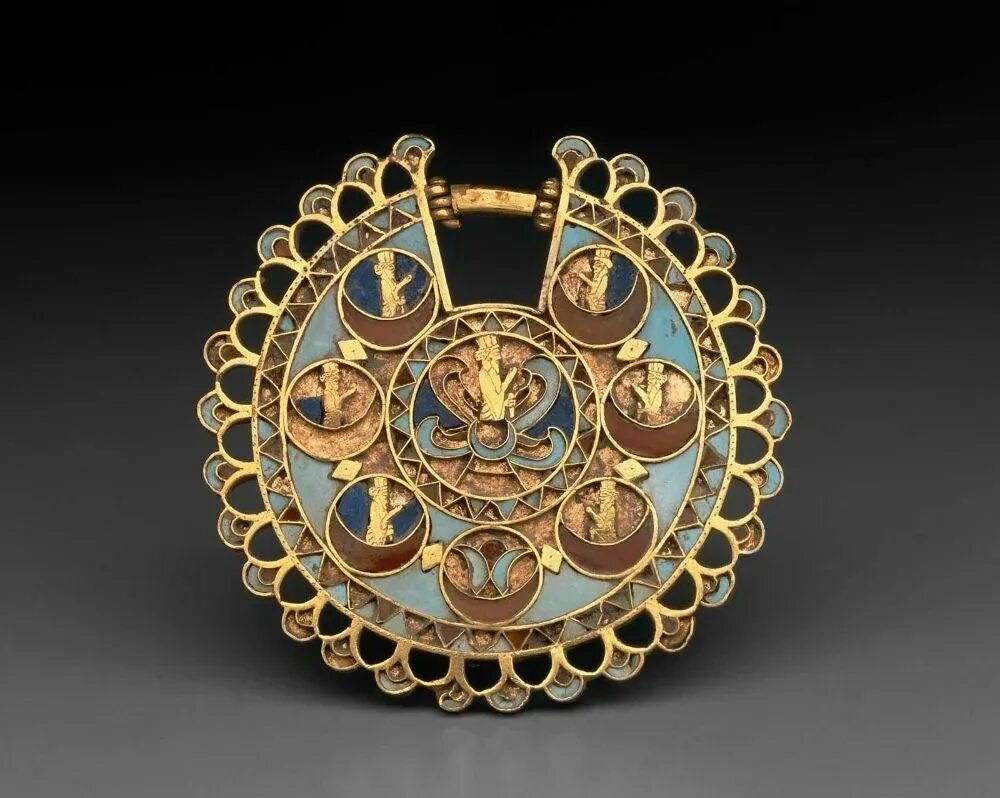 Феодосийские серьги древней греции. Искусство древняя греция ювелирное искусство. Древнее ювелирное искусство. Дороманская эпоха ювелирное искусство. Искусство древнего рима ювелирное искусство.