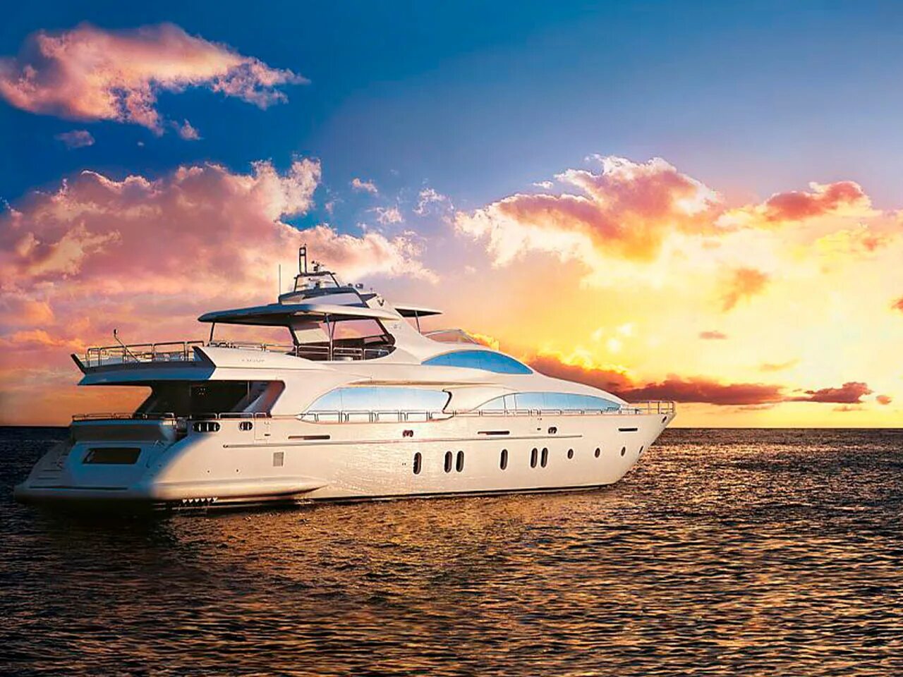 Прогулочная яхта. Яхта azimut 116. azimut 80. яхта гамильтон. яхта мрия балаклава.