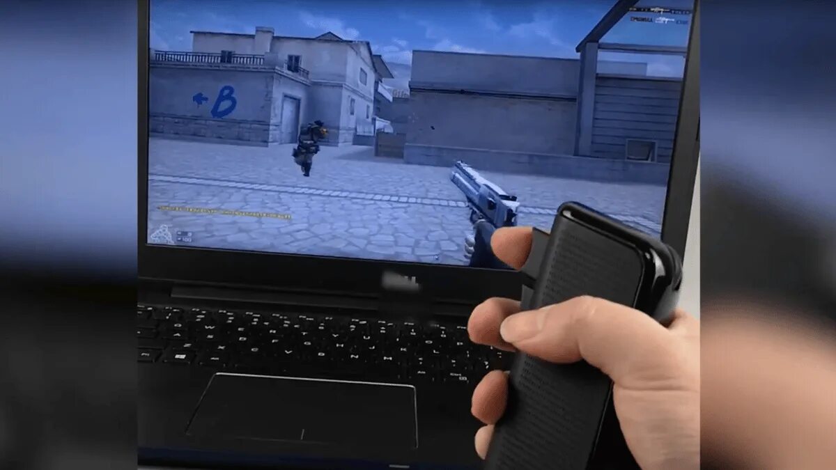 Ragnok gun mouse. Mouse пистолет. мышь с пистолетом. мышь ragnok вертикальные. мышь 2д с пистолетом.
