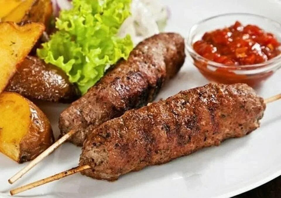 Как приготовить вкусные люля. Люля кебаб v duxovke. рецептура люля кебаб. индигриенты для люля кебаб. люля-кебаб в духовке.