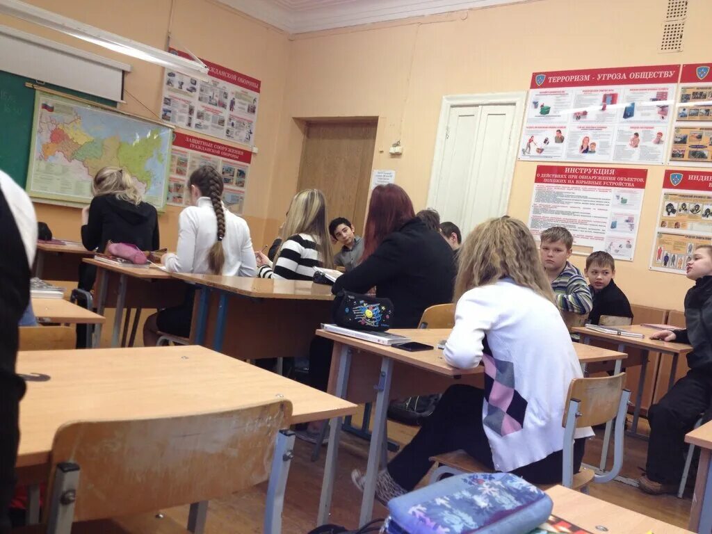 Школа 541 москва ремизова. Сестрорецк 541 школа. Школа 541 сестрорецк учителя. Сестрорецк 541 школа. Сестрорецк 541 школа.