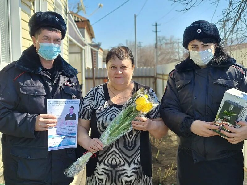 7 ньюс. Полицейский Калининского района. Калининск новые фотографии с праздника дня полиции.