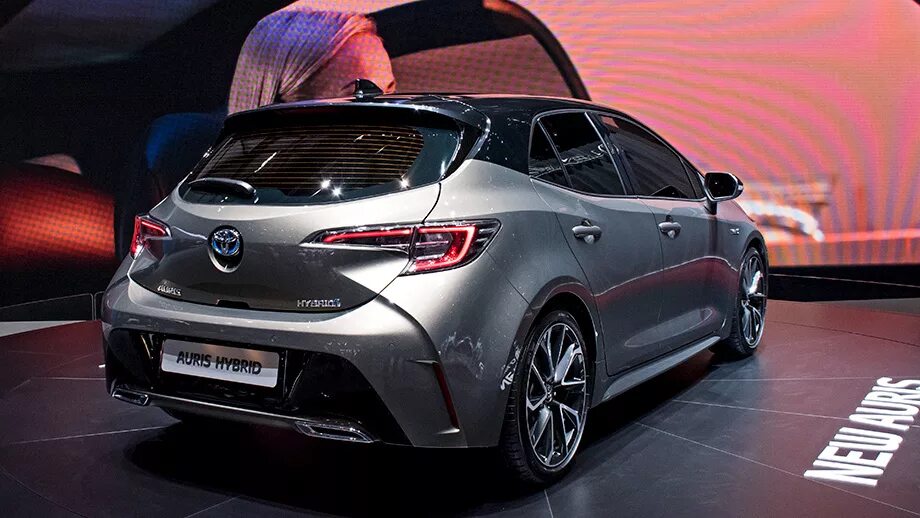 Тойота аурис 2022. Тойота аурис 2018. Тойота аурис универсал 2018. Toyota auris 2019. Тойота аурис 2018г.