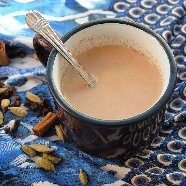 Индийский чай рецепт. Чай индийский "масала". Индийская кухня масала чай. Голубая масала чай. Индийский чудо-чай «масала».