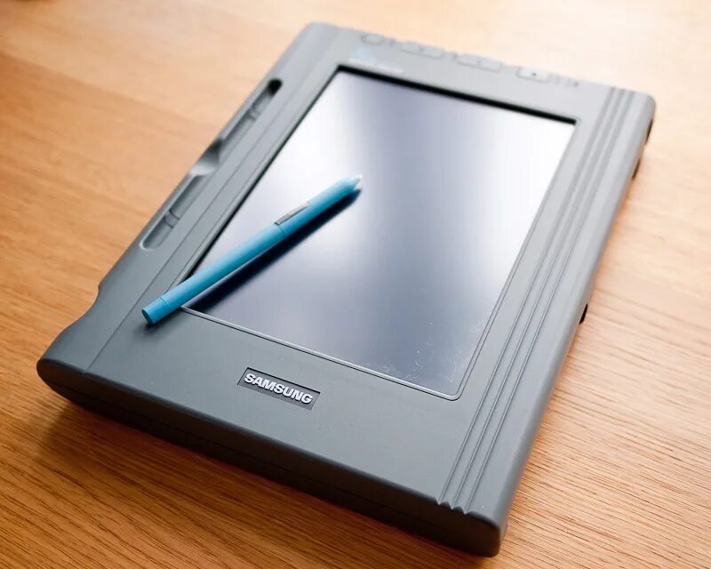 Pen computer. Планшетный компьютер gridpad. планшет samsung q. dynabook самый первый планшет. penmaster.