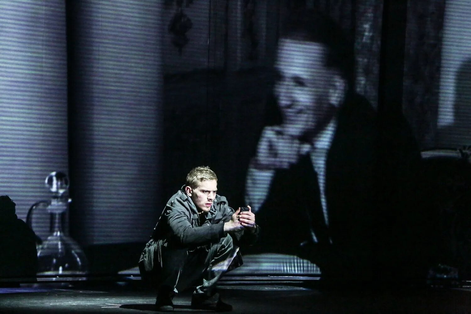 опорные слова для постановки задач урока. постановка текст. текст глуховский спектакль. поставь ударение в словах. театр ермоловой самоубийца.