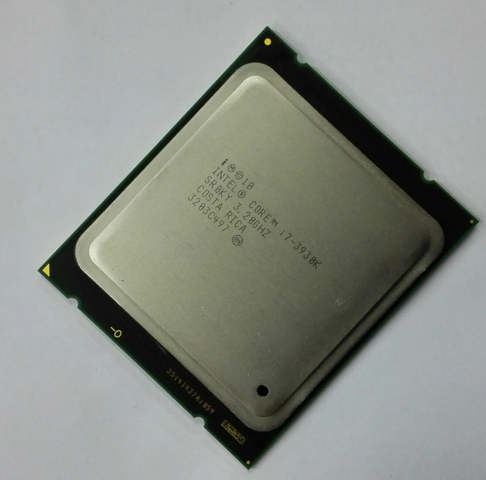 I7 3930k. Процессор i7 3930k. Процессор Intel Xeon e5-2670. Intel Core i7 3990. E5-2697v2 степпинг процессора.