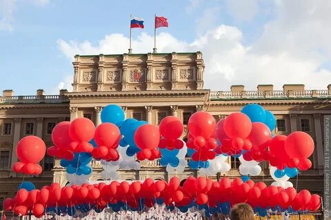 Петербург день флага