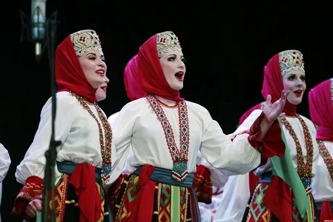 Костюм концертный народный