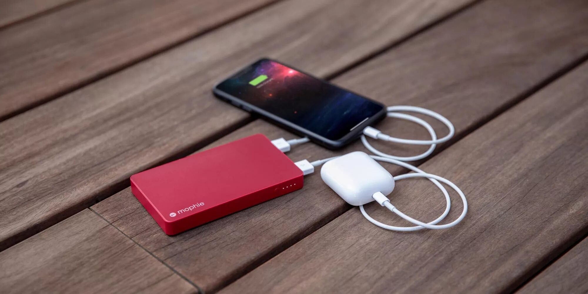 Повербанк в аренду. Mophie Power Bank. Повербанк Power Bank. Аккумулятор Power Bank повер банк для телефона. Power Bank с беспроводной зарядкой для iphone 20000.