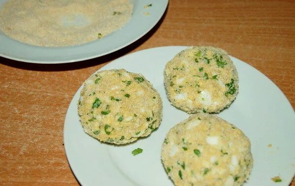 Котлеты из вареных яиц. Яичные котлеты. намазка из вареной яиц.