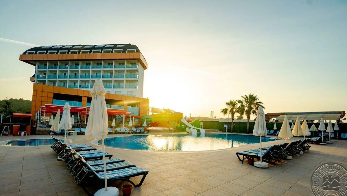 Throne beach resort spa 5 отзывы 2023. Throne Beach Resort Spa 5 Турция. Турция отель трон Бич Резорт Сиде. Отель в Турции Throne Beach Resort 5. Throne Beach Resort 5 Турция Сиде.