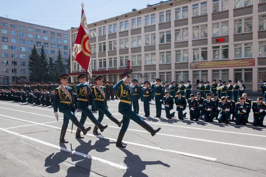 Государственное военное училище