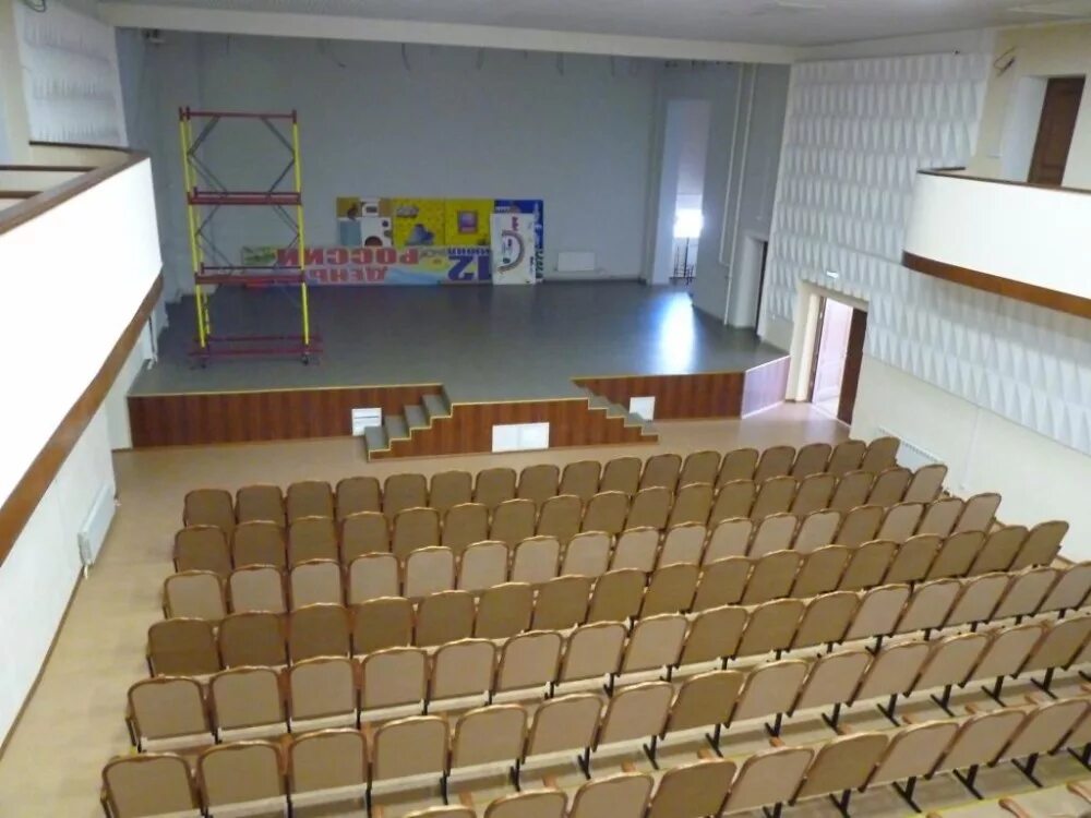 Дом культуры 1 мая климовск фото. Дом культуры старт. Старт луховицы. Дк start спб. Дк старт луховицы.