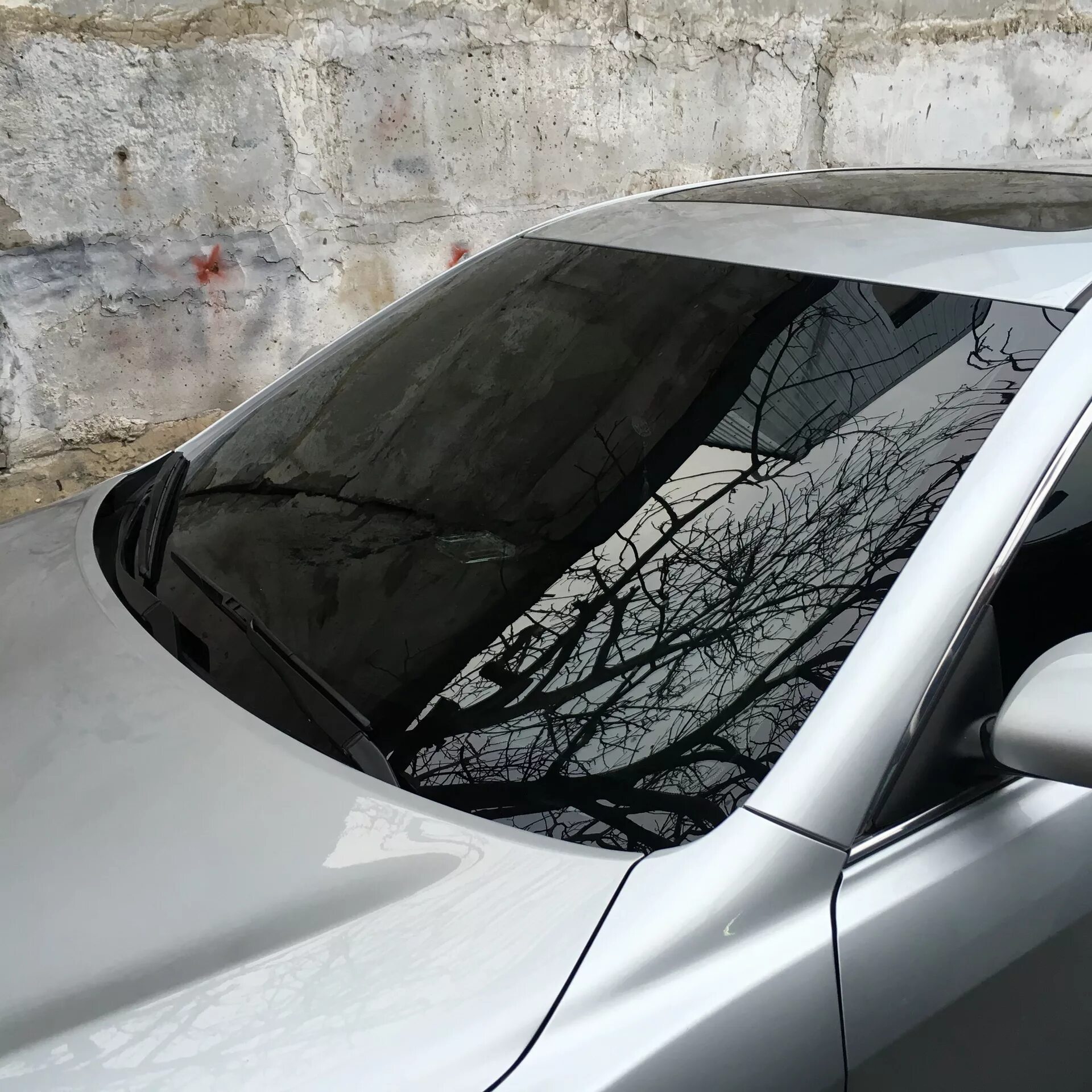 Тонировка стекол отзывы. Camry 50 лобовое 35 тонировка. тонировка камри 75 лобовое. тонировка 5% люмар лобовое. тонировка лобового люмар 20.