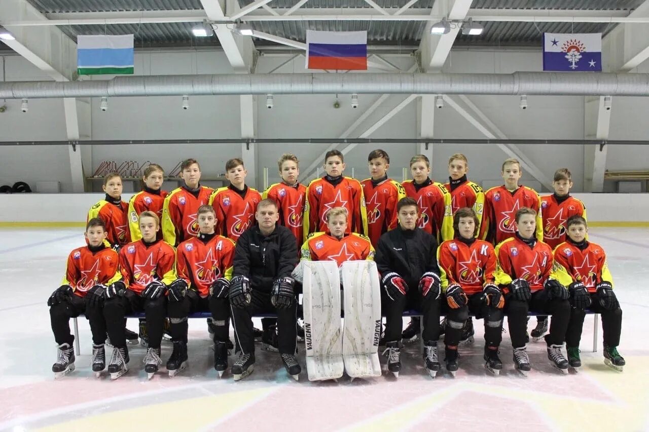 сборная уральского федерального округа по хоккею 2008 года. сборная кузбасса по хоккею. хоккей. зимние игры хоккей. детский хоккей.