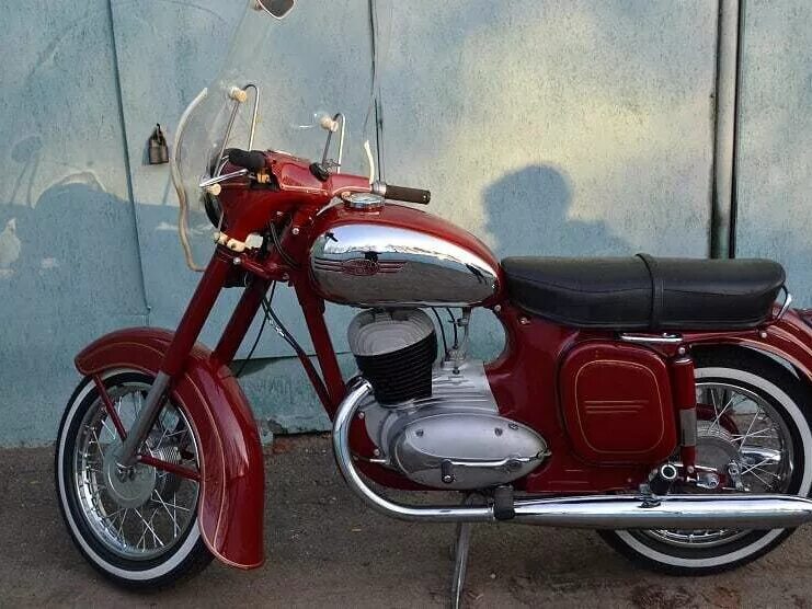 Купить яву 350 в россии. Jawa 250 1964. Мотоцикл Jawa 250. Ява старушка 1964. Ява 350 1964.