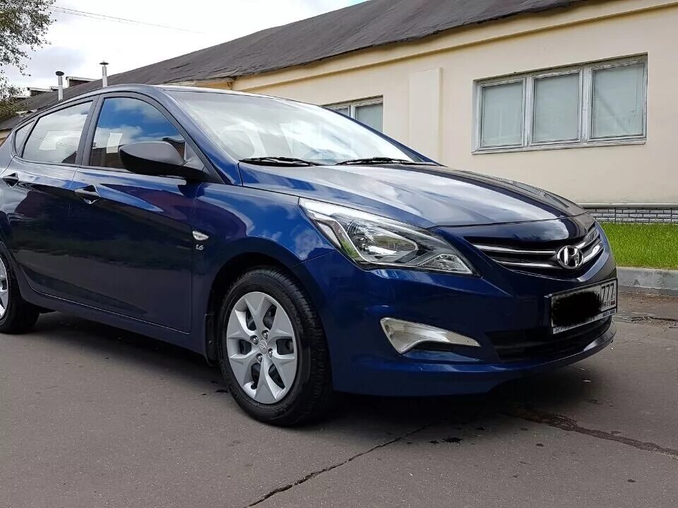 Hyundai Solaris 2015 синий. Hyundai Solaris 2015. Хендай Солярис 2015 синий. Hyundai Solaris 1.6 at 123 л.с хэтчбек. Хендай солярис 2015 года хэтчбек