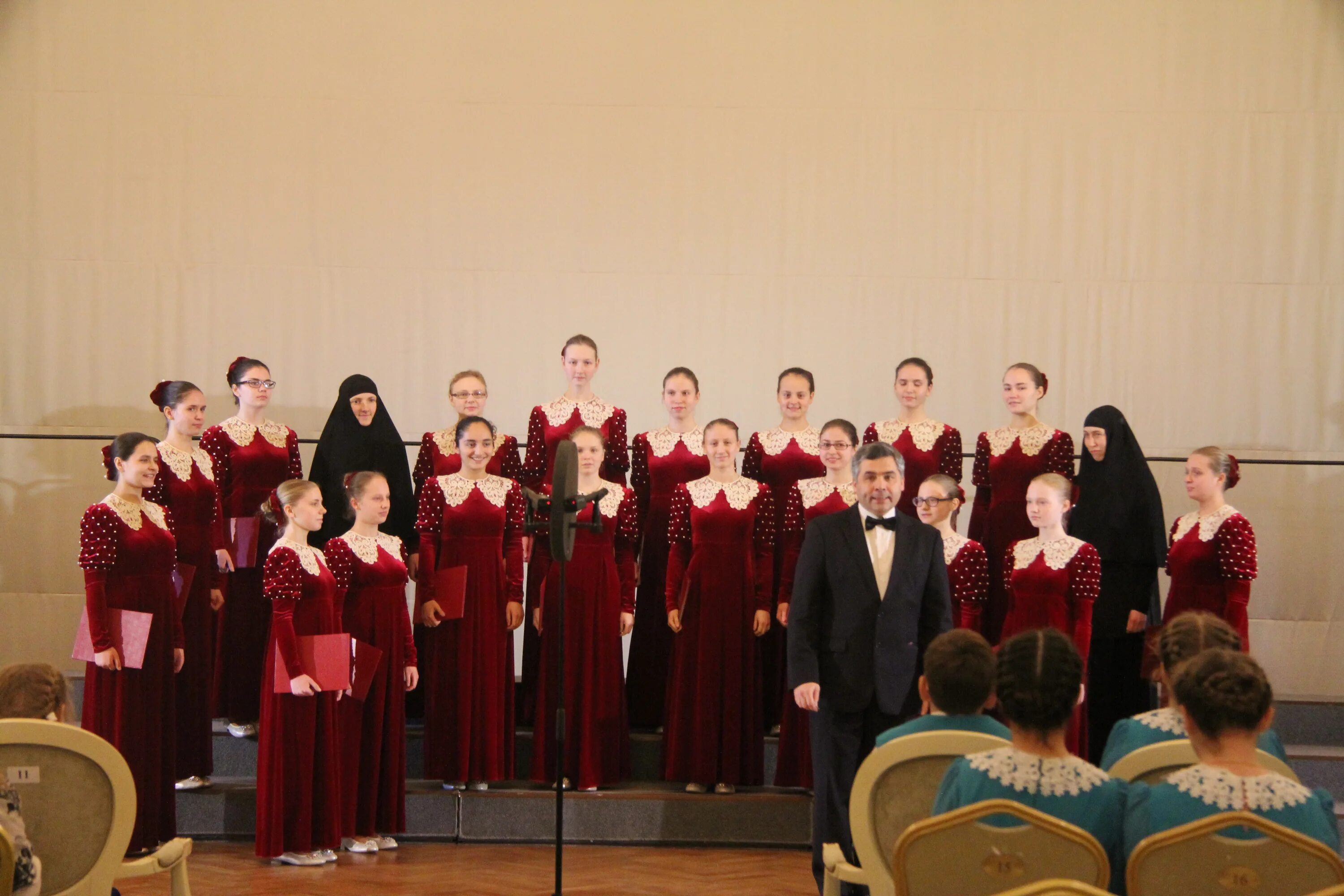 хора. лето господне церемония награждения 7 конкурс. хор отрада при монастыре. хор отрада крестик. малоярославец монастырский хор отрада.
